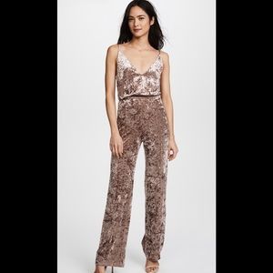 BB Dakota Cassandra Rose Velvet Jumpsuit sz 0
